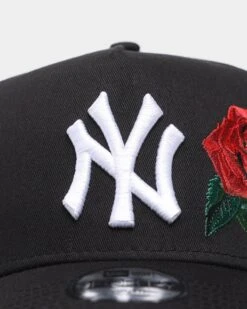 New Era Kids' New York Yankees 'Rose Emblem' 9FORTY A-Frame Snapback Black/Rose -Fashion Clothing Store 196172746362 default 0050