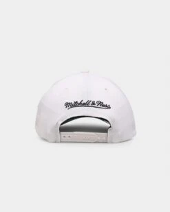 Mitchell & Ness San Antonio Spurs 'Hardwood Classics Patch' Classic Red Snapback Cream -Fashion Clothing Store 196294228968 default 0020