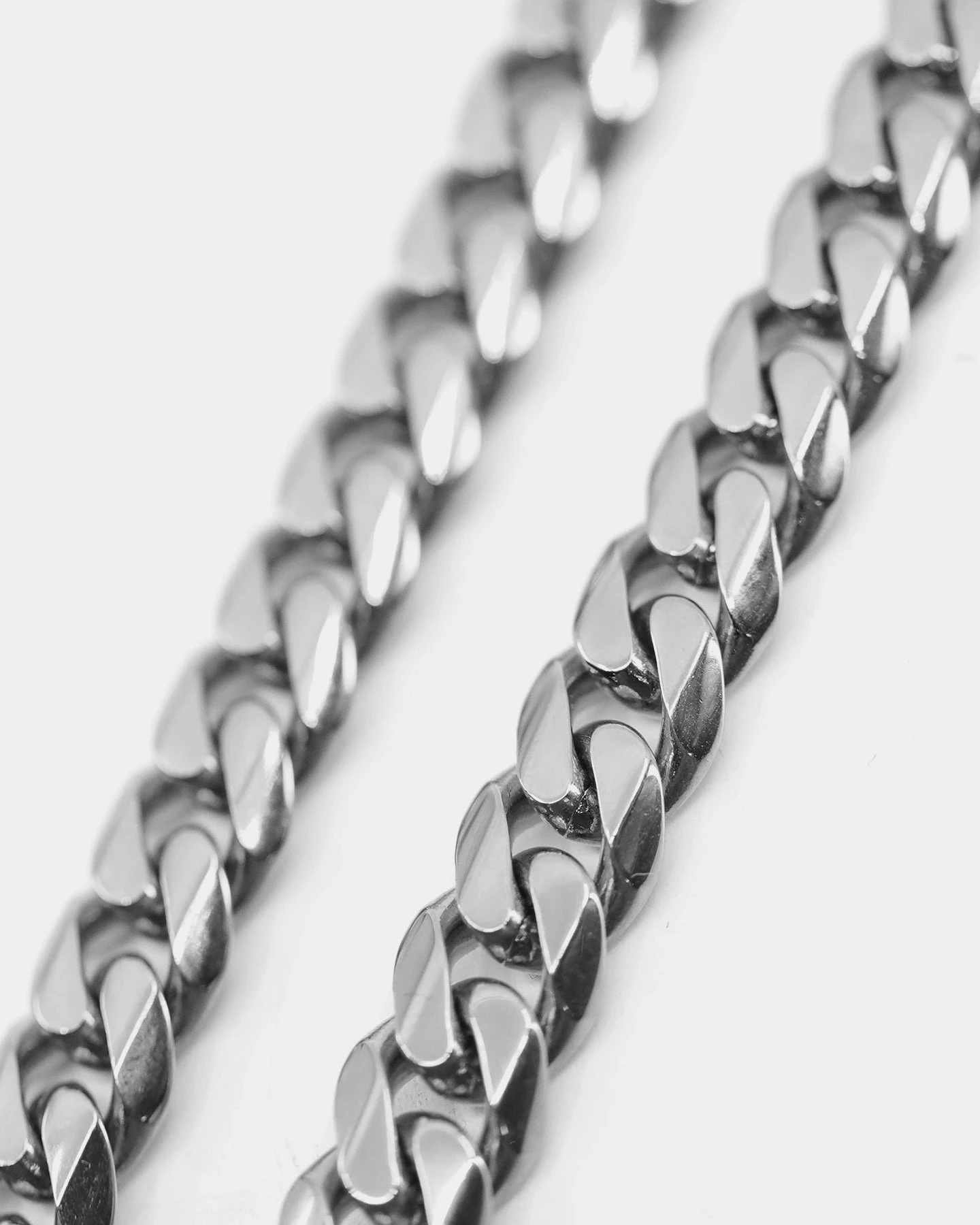 Raising Hell Women's 14" Cuban Butterfly Choker White Gold 10 Raising Hell Women's 14" Cuban Butterfly Choker White Gold - Image 8