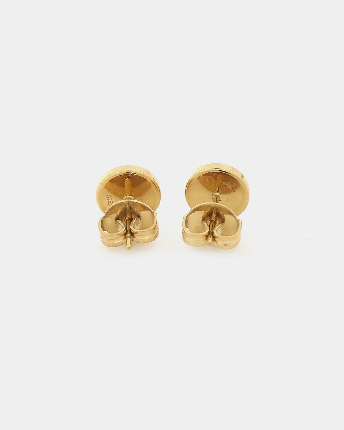 Guess Mainline Crystal Clear 8mm Stud Gold 8 Guess Mainline Crystal Clear 8mm Stud Gold - Image 6
