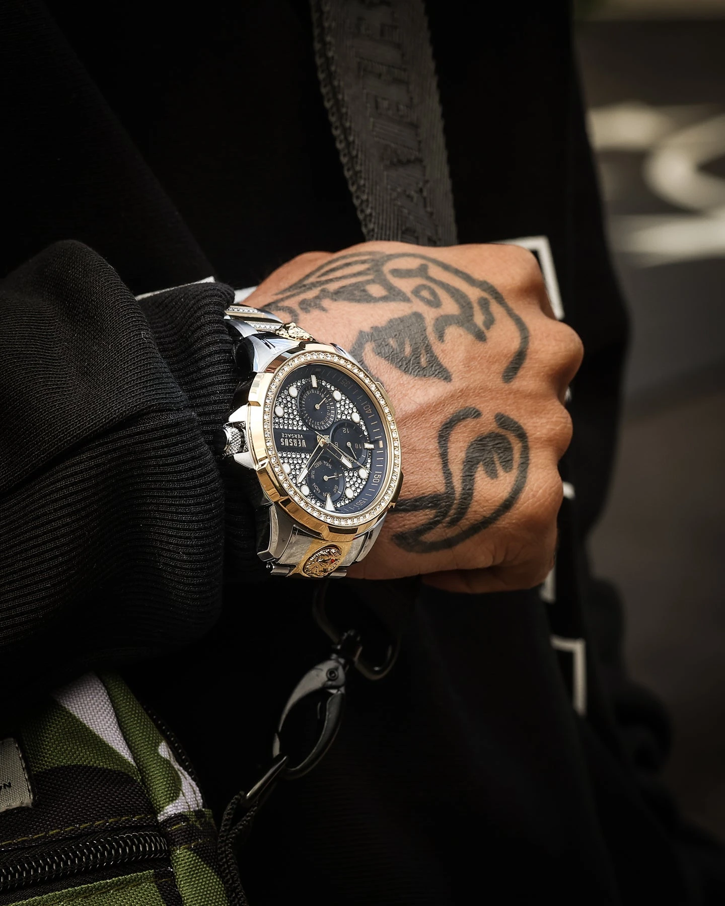 Versus Versace 6eme Arrondissement Crystal Watch Yellow Gold 4 Versus Versace 6eme Arrondissement Crystal Watch Yellow Gold - Image 2